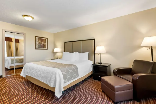غرفة بسرير كينج، Best Western Of Olds 4/5
