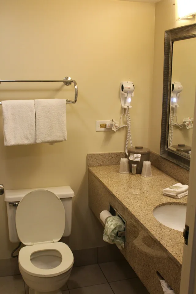 غرفة سوبيريور بسرير كوين، Red Roof Inn Gurnee Waukegan 3/3