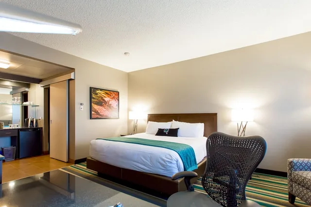 Summit, Executive, King Bed، Hotel Blackfoot 3/4