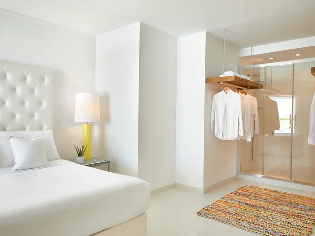 جناح غراند بإطلالة، Grecotel LUXME White 2/4