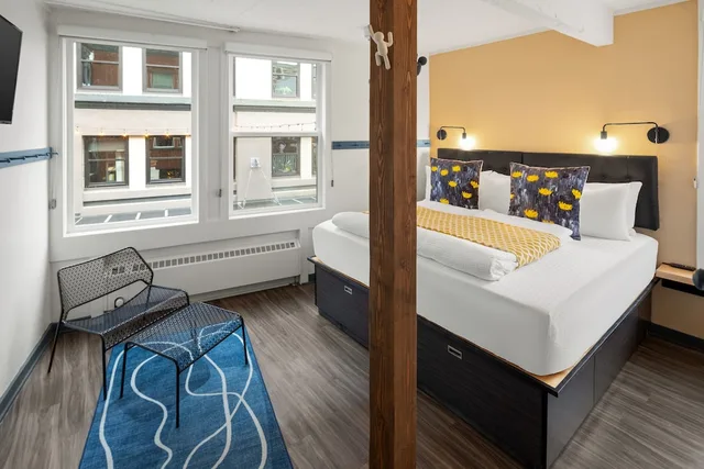 غرفة سوبيريور بسرير كينج، Silverbow Inn 10/10