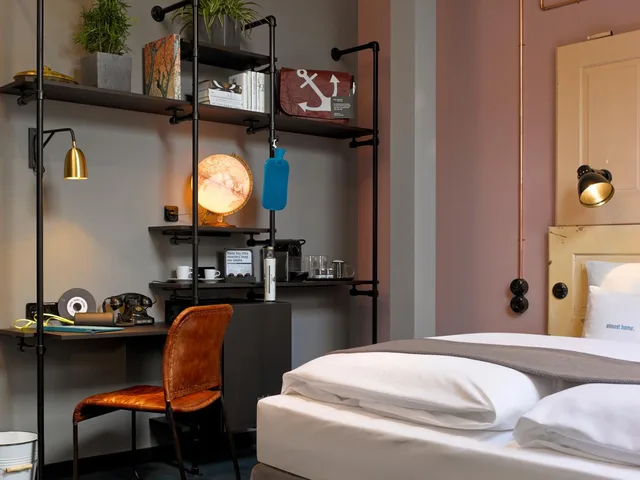 غرفة كبيرة، 25Hours Hotel Altes Hafenamt 6/8
