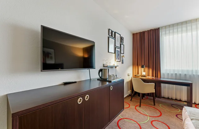 غرفة سوبيريور بسرير مزدوج أو سريرين منفصلين، Leonardo Hotel Hannover Medical Park 8/10