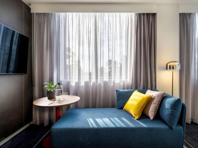 غرفة سوبيريور بسرير كينج وسرير كوين، Novotel Melbourne Preston 4/8