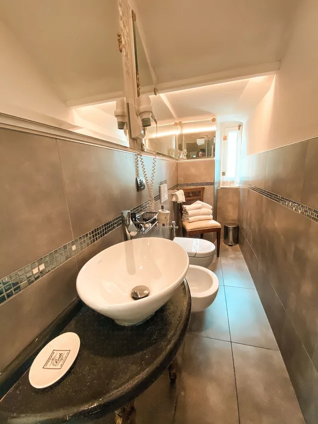 جناح جونيور بسرير كينج، Hotel Sant'andrea 5/6