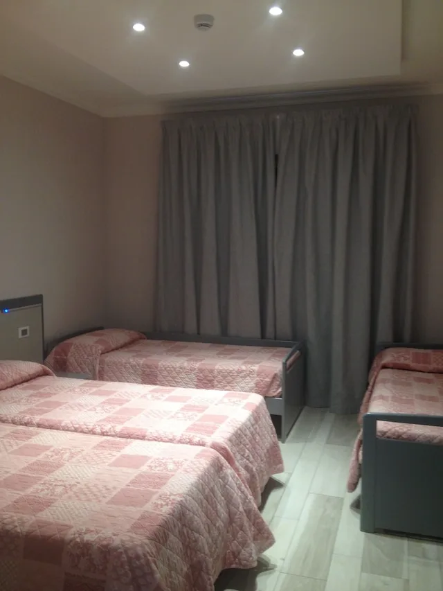 غرفة كلاسيكية عائلية بأربعة أسرّة، Villa Giulia Ciampino 2/2