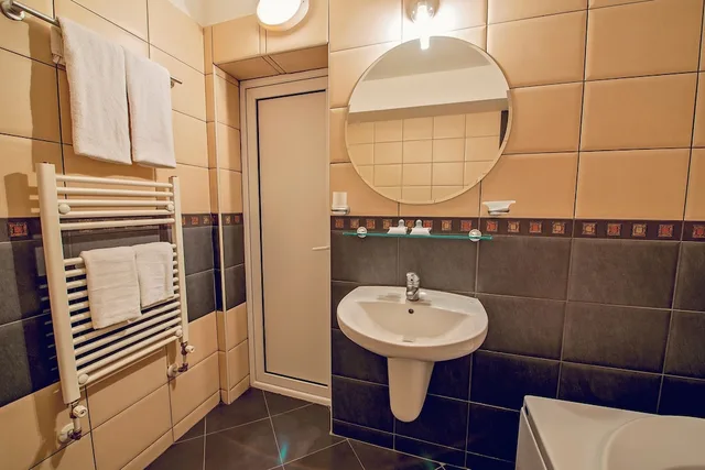 Studio, Queen Bed, Sofa, Balcony, Gran Ivan 5/6