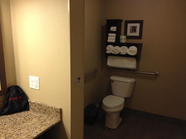 جناح بسرير كوين لذوي الإعاقة، Grandstay Hotel Amp Suites 3/4
