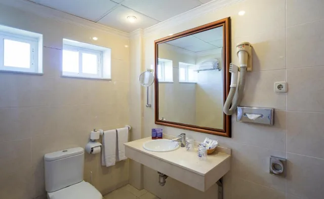Room, Side Sea View، MS Tropicana Costa del Sol 3/3