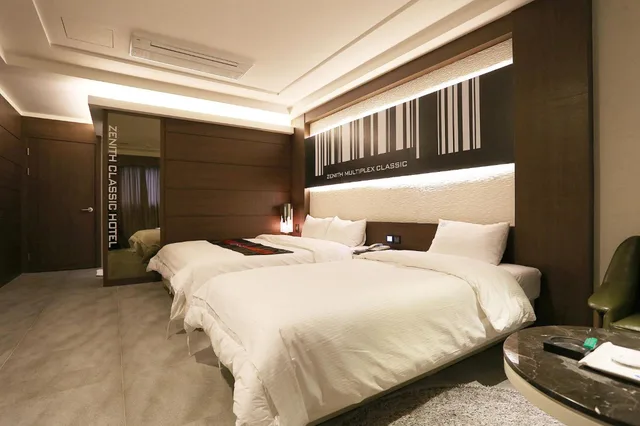 غرفة ديلوكس بسريرين منفصلين، Zenith Hotel 4/10
