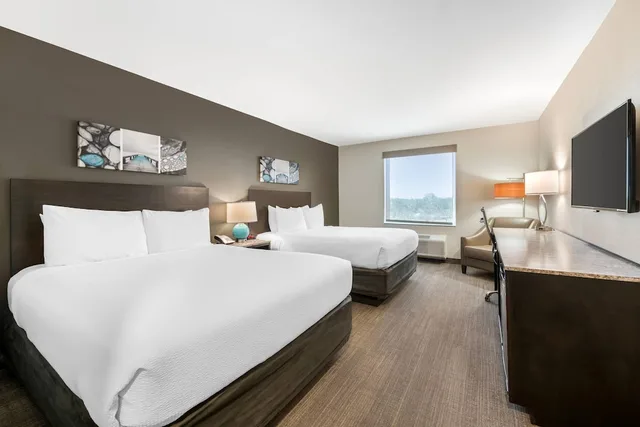 Room, 2 Queen Beds, Accessible, Caretta Landing Sarasota, an Ascend Collection Hotel 3/4
