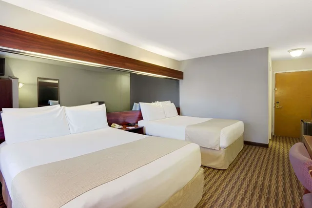غرفة قياسية بسريرين كوين، Microtel Inn & Suites by Wyndham Murfreesboro 8/10