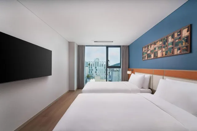 غرفة بريميوم بريفيليج بسريرين منفصلين، Mercure Ambassador Seoul Dongdaemun 1/4