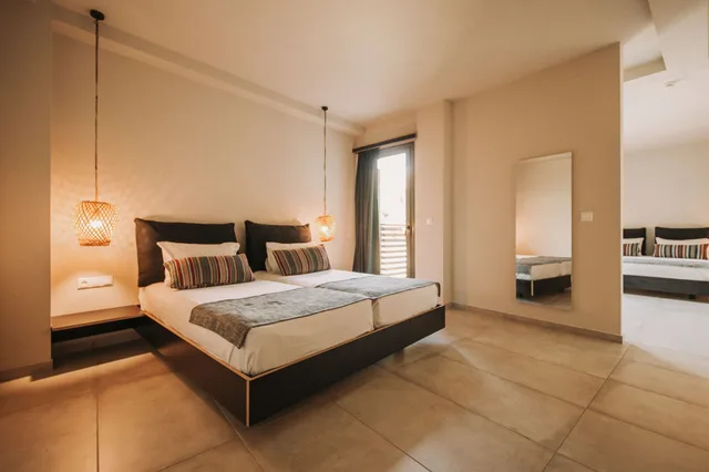 Room, Queen Bed, Sofa, Large, Cooks Club Hersonissos - Adults Only 4/10