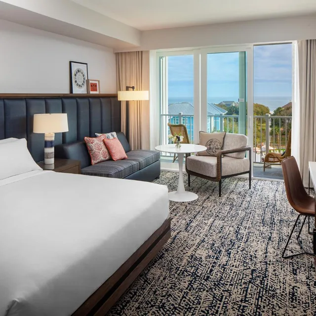 غرفة بسرير كينج بإطلالة، Wild Dunes Resort Sweetgrass Inn and Boardwalk Inn 1/3