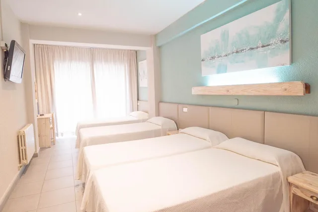 غرفة رباعية بشرفة، Hotel S Agoita 9/10