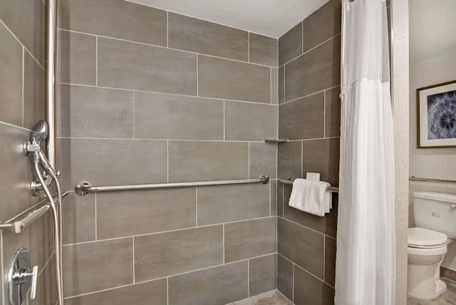 Suite, King Bed, Sofa, Accessible, Embassy Suites by Hilton Minneapolis Airport 5/9