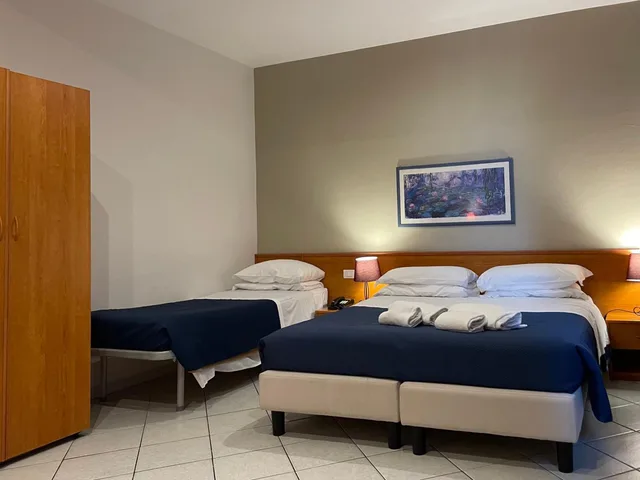 غرفة بسرير كينج، HOTEL LEOPOLDA 7/10