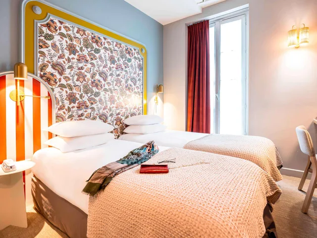 غرفة بريفيليج بسريرين منفصلين، Mercure Paris Notre Dame Saint Germain Des Pres 4/10