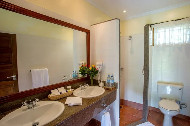 غرفة قياسية بسرير كينج، Arusha Serena Hotel Resort Spa 4/5