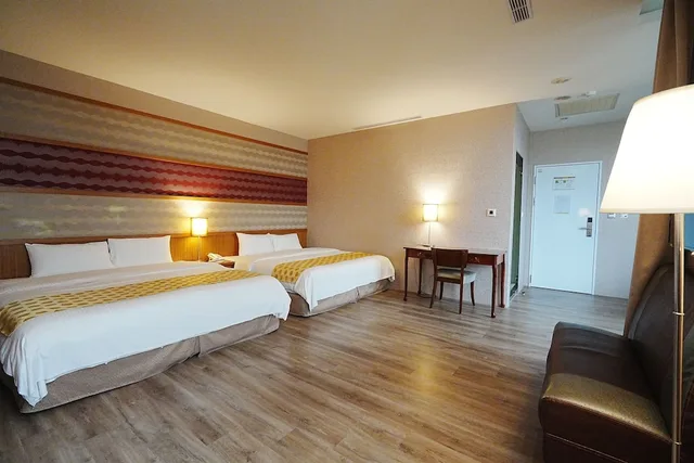 غرفة عائلية رباعية بسريرين مزدوجين، York Hotel 3/10