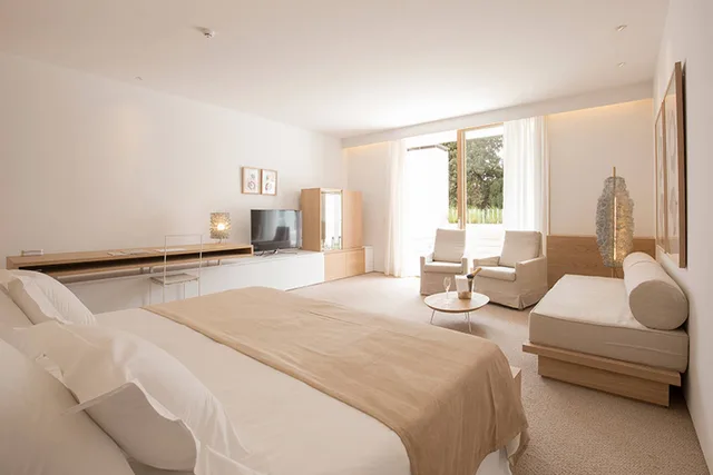 جناح ديلوكس بسرير كينج، Hotel Convent De La Missio Luxury Boutique Hotel - Adults Only 1/4