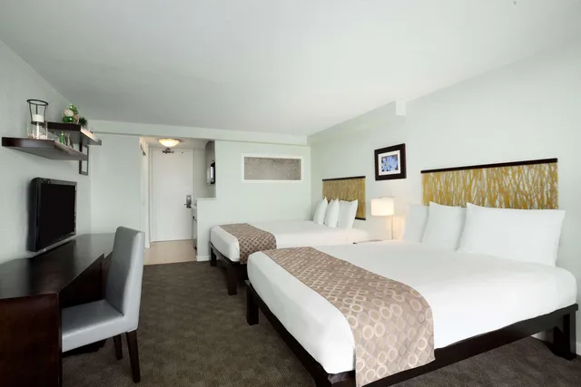 Panoramic, City, Studio، Skyline Island Colony Hotel 2/2