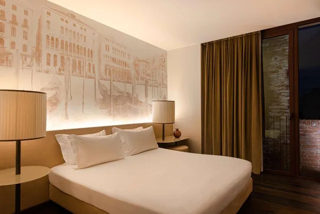 جناح جونيور، Hyatt Centric Murano Venice 1/1