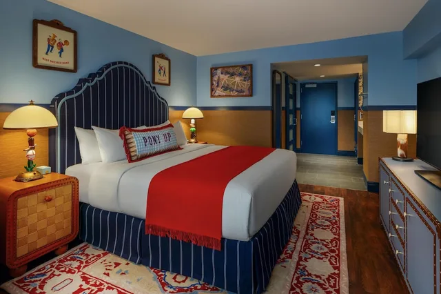 غرفة قياسية بسرير كينج، Graduate by Hilton Dallas 1/5