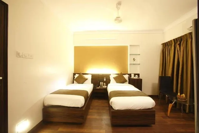 Executive, Hotel Plaza 4/7