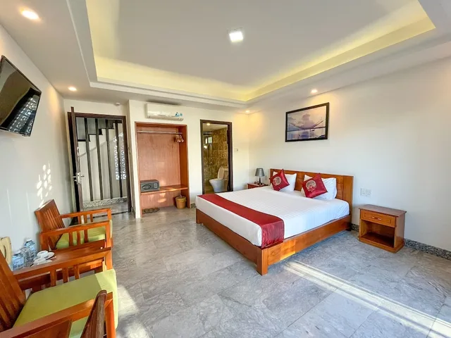 غرفة ديلوكس بسرير كوين بإطلالة على الحديقة بشرفة، Trendy Life Villa 9/10