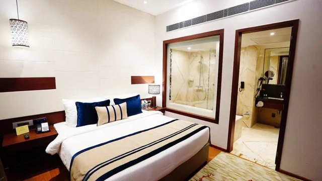 Suite, The Fern Residency Sarnath 1/1