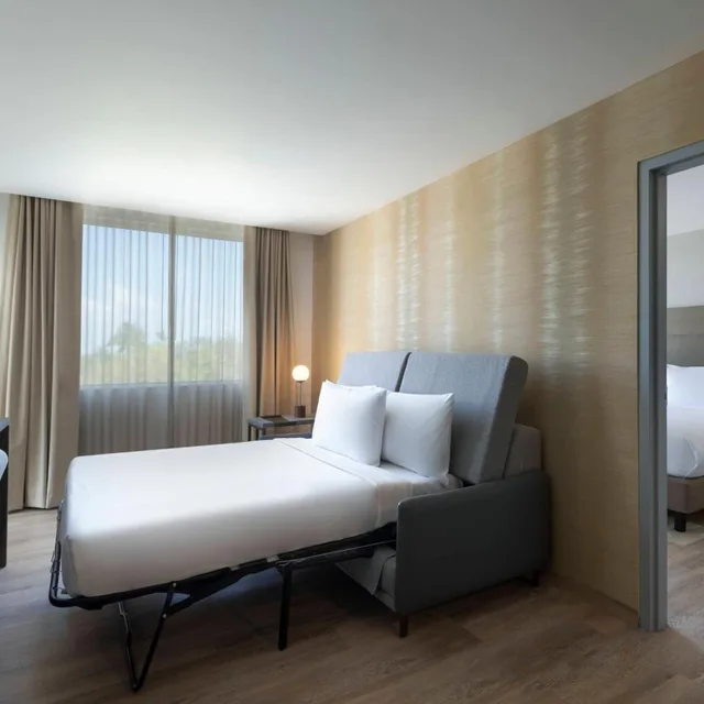 جناح بسرير مزدوج بشرفة بغرفتي نوم، Residence Inn by Marriott Cancun Hotel Zone 2/8