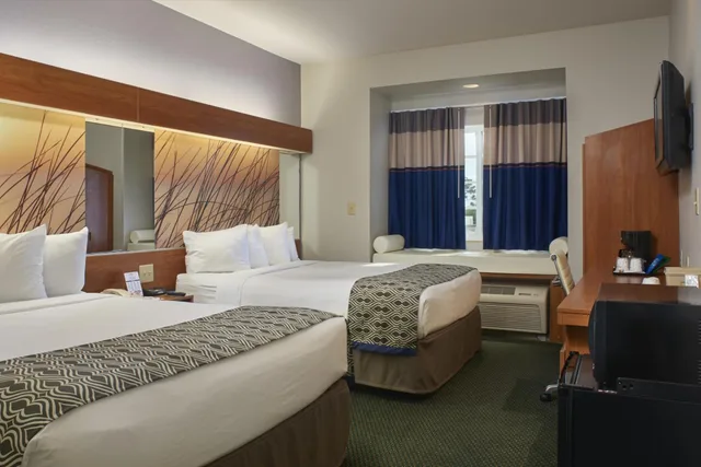 جناح استوديو بسرير كوين بحوض استحمام لذوي الإعاقة، Red Roof Inn Port Charlotte - Punta Gorda 4/10