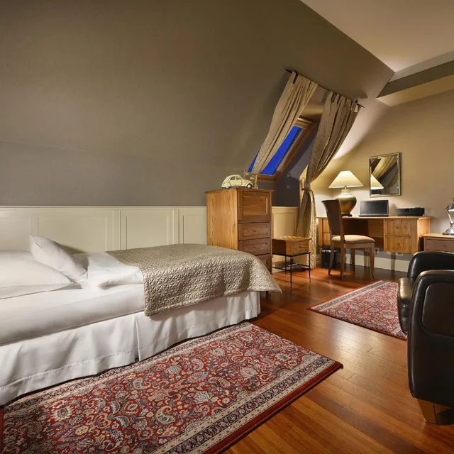 شقة عائلية، Marrol S Hotel 3/7