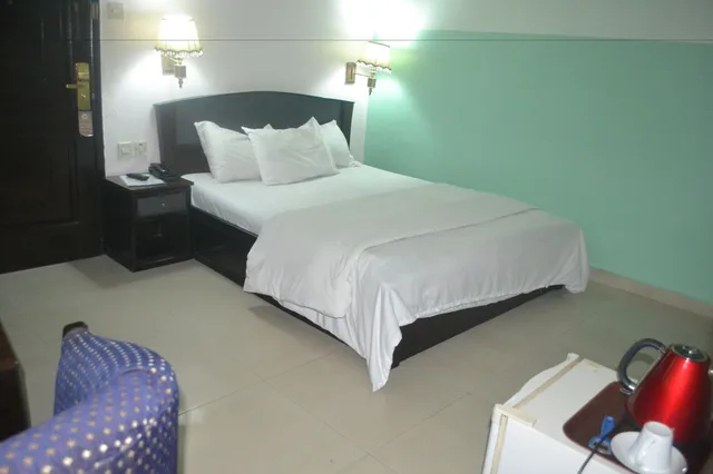 غرفة ديلوكس بسرير مزدوج، Parklane Hotels Limited 2/2