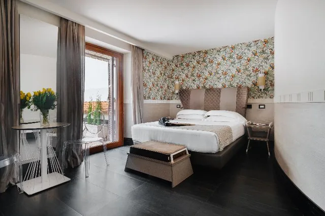 جناح سوبيريور، Unica Suite Rome 1/1