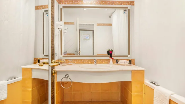 Prestige, Deluxe, Double or Twin Bed, Sea View, Balcony or Terrace, TOP Domina Coral Bay Resort 3/3