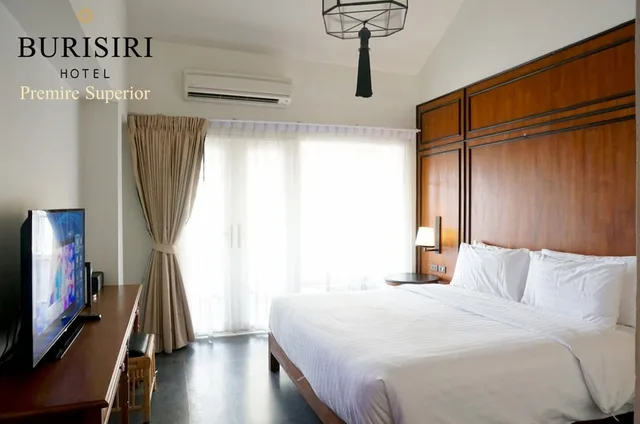غرفة بريميير سوبيريور بسرير كينج، Buri Siri Hotel 1/4