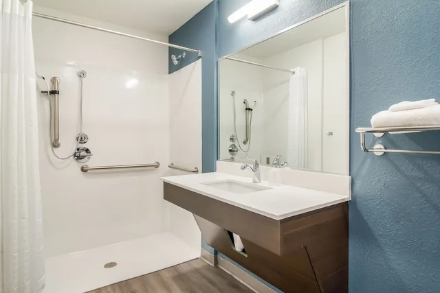 جناح بسرير كوين لذوي الإعاقة، WoodSpring Suites Smyrna-La Vergne 3/6