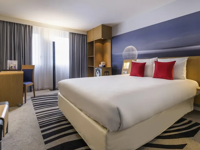 غرفة سوبيريور بسرير مزدوج، Novotel Strasbourg Centre Halles 1/7