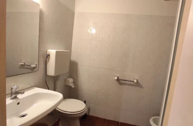 غرفة اقتصادية رباعية، Hotel Rita Major 1/2