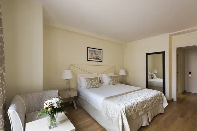 غرفة كلاسيكية بسريرين منفصلين بغرفة نوم واحدة، Grand Hotel Portovenere 5/8
