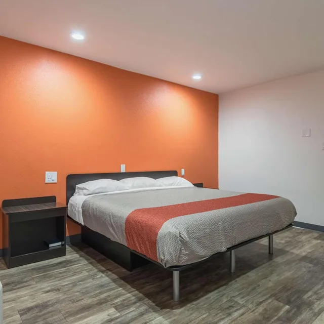 غرفة بسرير كينج لذوي الإعاقة، Motel6 Barstow, CA - Route 66 6/10