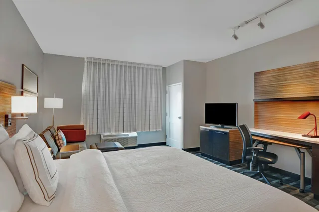 استوديو بسرير كينج، TownePlace Suites by Marriott Jacksonville East 1/10
