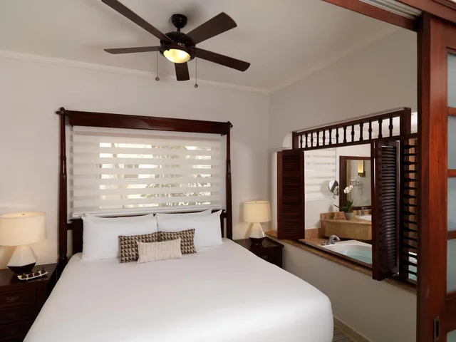 The Level, Suite, King Bed, Garden View، Melia Caribe Beach Resort - All Inclusive 2/2