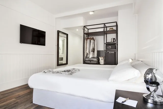 غرفة بسريرين منفصلين بشرفة، Hotel Delamar - Adults Only 4/10