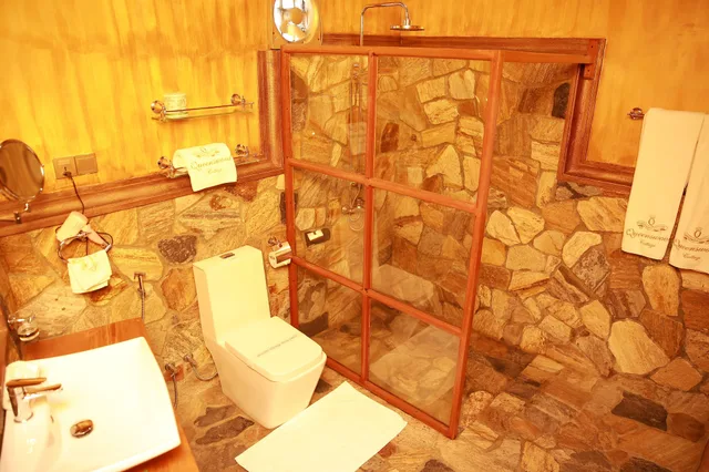 غرفة ديلوكس بسرير كينج، Queenswood Cottage 1/1