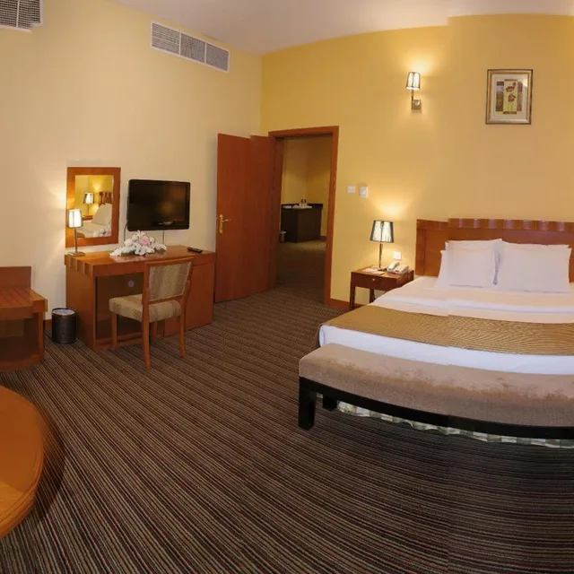 جناح بريميير بسرير كينج، Al Massa Plus Hotel 1/7