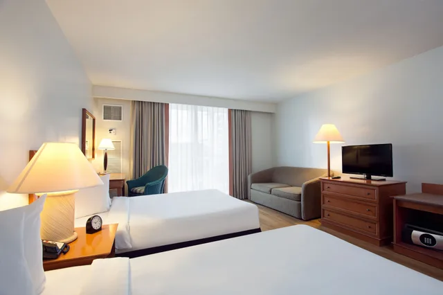 Ocean, Standard, 2 Double Beds، Pacific Islands Club Guam 2/3